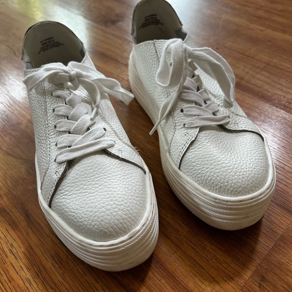 Crown Vintage White Textured Leather Platform Sneakers
